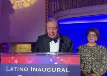 Edmundo González participó en la gala previa a la investidura de Trump