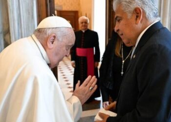 Mulino se reunió con el Papa Francisco y manifestó su solidaridad por el Canal de Panamá