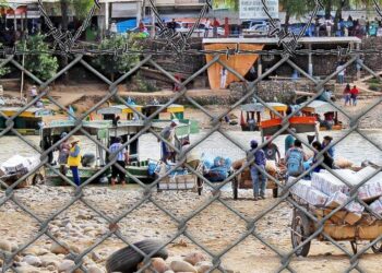 Bolivia expresa su preocupación ante Argentina por anuncio de valla en la frontera