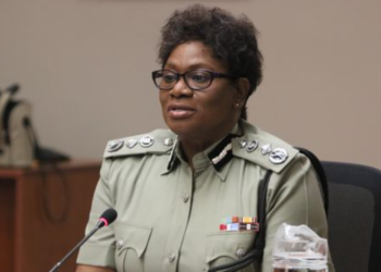 Arrestan a jefa policial de Trinidad y Tobago, ligada a caso de agencia de inteligencia