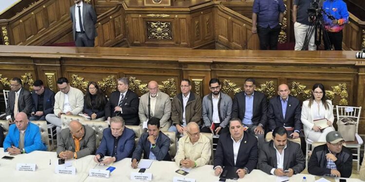 Asamblea Nacional da inicio a reunión con representantes de partidos políticos para “elaborar cronograma electoral de 2025”
