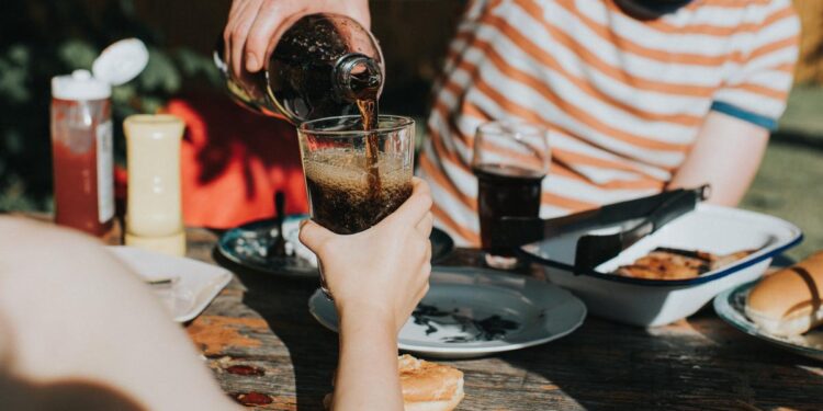 Uno de cada 10 nuevos casos de diabetes 2 es atribuible al consumo de bebidas azucaradas