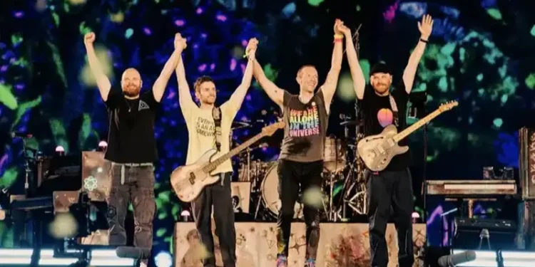 Coldplay ofrece el mayor concierto de su historia en la India