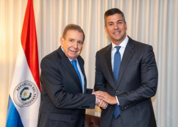 La oposición mayoritaria de Venezuela agradece a Peña su respaldo a González Urrutia