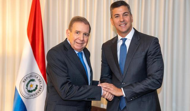 La oposición mayoritaria de Venezuela agradece a Peña su respaldo a González Urrutia