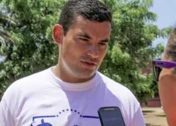 Alcalde de Fuerza Vecinal insiste en ir a elecciones: «No le vamos a regalar la alcaldía al PSUV»