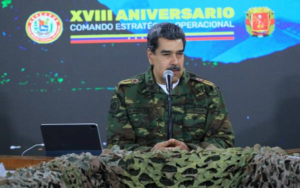Maduro reitera su disposición de ayudar a Colombia para ponerle fin al conflicto armado