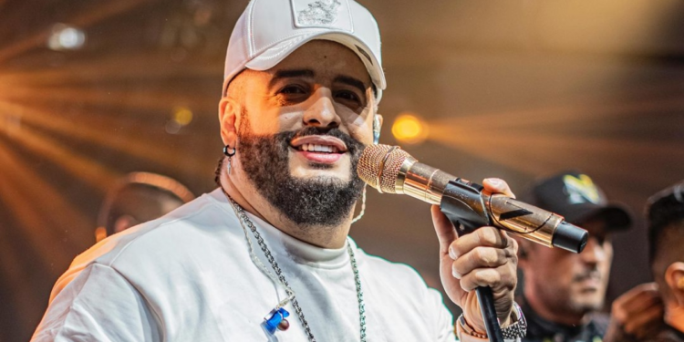 Nelson Velásquez deberá pagar cuatro años de cárcel por interpretar sin autorización temas de grupo vallenato