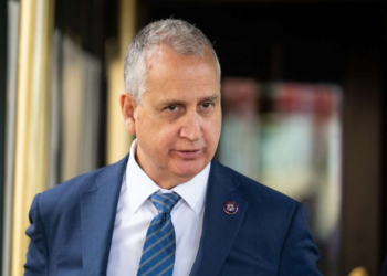 Mario Díaz-Balart: Maduro debe liberar a los rehenes americanos y aceptar al Tren de Aragua