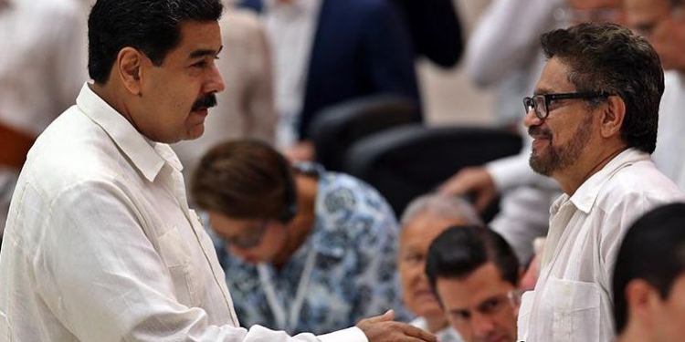 Justicia de EEUU revela supuesto acuerdo entre Iván Márquez y Nicolás Maduro para traficar drogas