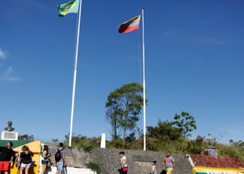 Venezuela también reabre su frontera con Brasil