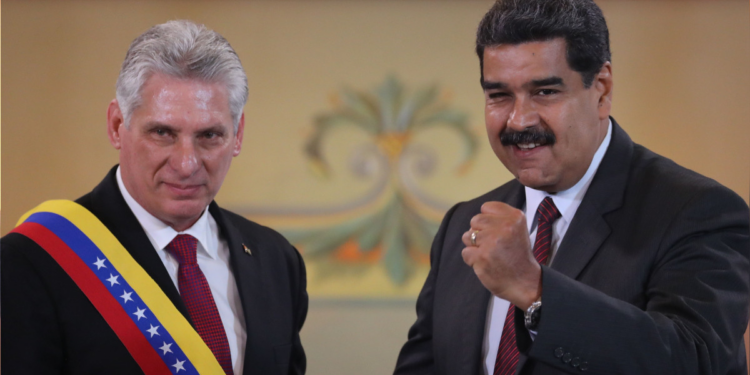 Régimen de Maduro celebra el retiro de Cuba de la lista de países que promueven el terrorismo