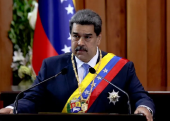 Nicolás Maduro asegura que Iván Duque y Álvaro Uribe están detrás de una supuesta “invasión militar”