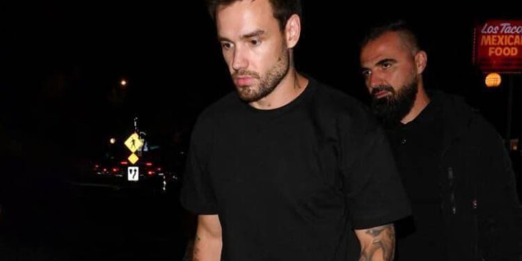 Arrestaron a excamarero señalado de suministrar cocaína al cantante Liam Payne antes de morir en Argentina