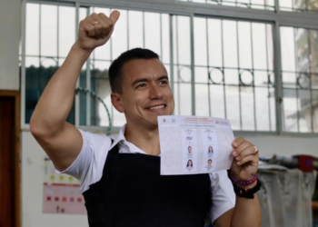 Daniel Noboa remonta en encuesta a dos semanas de las elecciones presidenciales en Ecuador