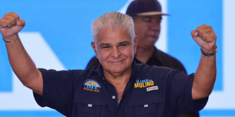 Inicia juicio contra el expresidente Martinelli por sobornos de Odebrecht en Panamá