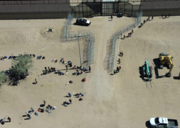 New York Post: Miembros del Tren de Aragua intentan cruzar violentamente a EEUU antes de que Trump asuma el cargo