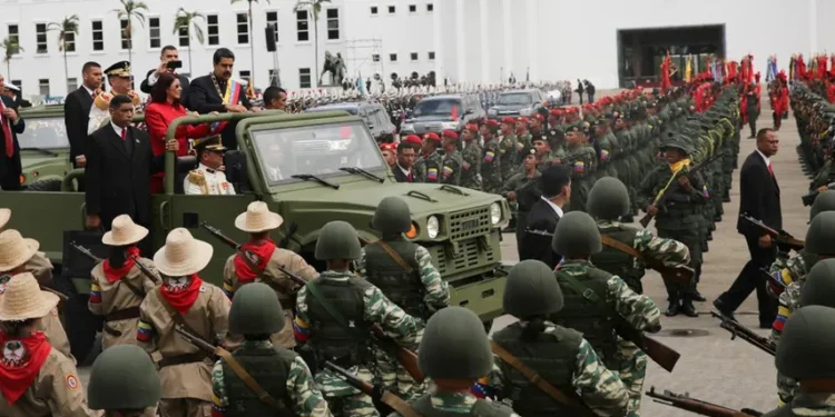La dictadura chavista desplegará 1.200 efectivos militares para custodiar a Maduro durante su ilegítima investidura presidencial