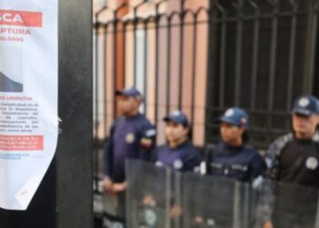 Por tierra, aire o mar: ¿Cuáles son las vías del opositor Edmundo González para volver a Venezuela?