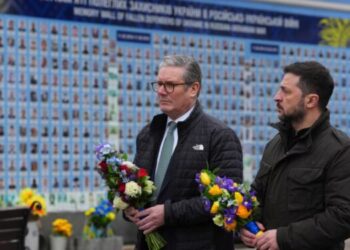 Rusia ataca Kiev en plena visita del primer ministro británico Keir Starmer