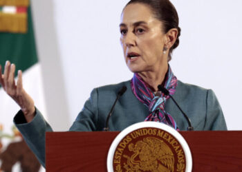 Sheinbaum afirma que los drones espía de Estados Unidos vuelan «bajo petición de México»