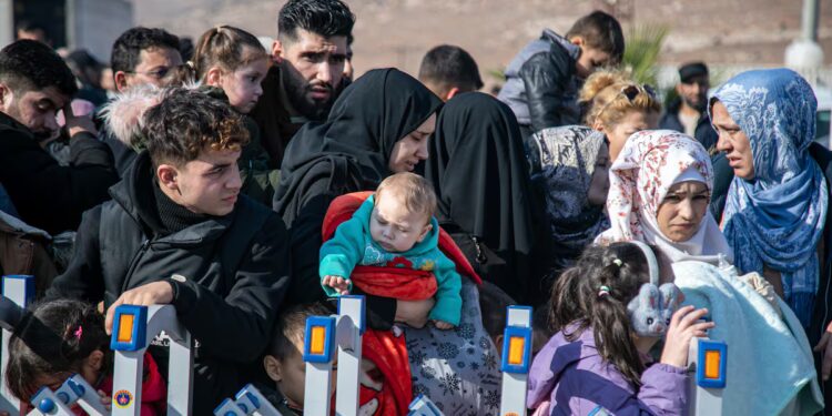 Cerca 270.000 refugiados han regresado a Siria desde la caída de Al Asad, según ACNUR