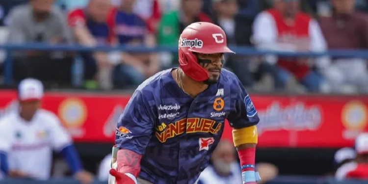 El pitcheo dominicano se impuso y Venezuela cayó en su debut en la Serie del Caribe