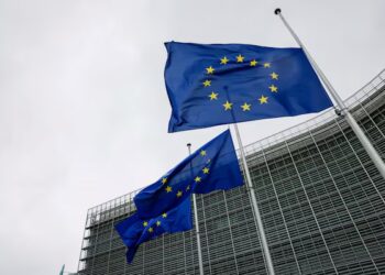 La UE promete una respuesta firme si Trump pone aranceles arbitrarios a productos europeos