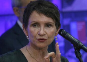 Ministra Tohá tras detención de “El gocho” en Colombia: “Chile no va a renunciar a hacer justicia hasta el final”