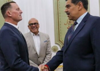 Erik Prince espera que Grenell le haya dicho a Maduro que «es hora de irse»
