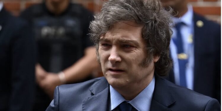 Milei pide la renuncia al titular de la Administración de la Seguridad Social de Argentina