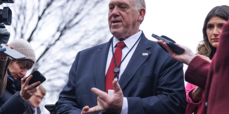 El zar de la frontera respondió al Papa por su carta sobre deportaciones