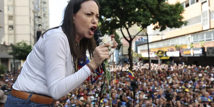 María Corina Machado advirtió que la libertad de Venezuela es la única solución a la crisis migratoria