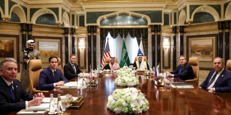 Rusia y Estados Unidos inician en Arabia Saudita reuniones de negociaciones de paz entre Rusia y Ucrania