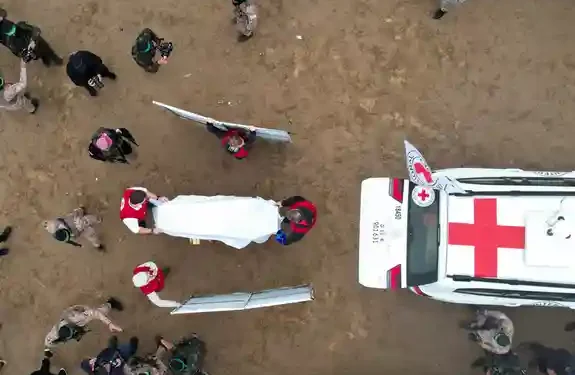 Hamás envió un cuerpo a Israel que no coincide con el ADN de ningún rehén