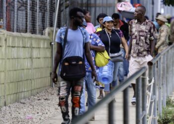 República Dominicana anuncia medidas «más estrictas» en la frontera con Haití