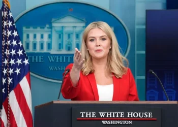 La Casa Blanca afirma que Donald Trump ha dejado clara su posición sobre Venezuela: «se opone al régimen de Maduro»