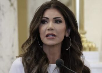 Autoridades de EEUU detuvieron a 20.000 migrantes ilegales en el primer mes de Trump