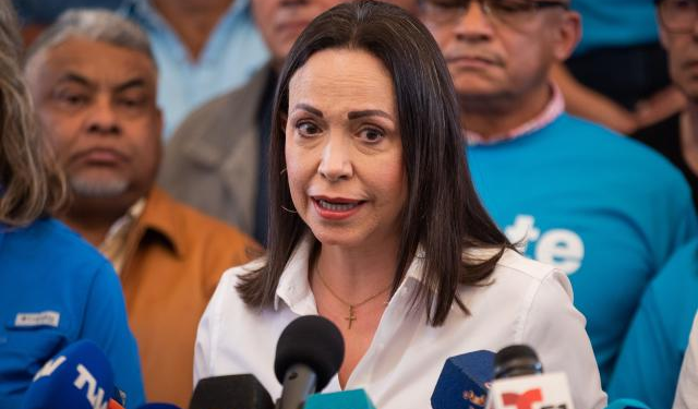 María Corina Machado le da su apoyo a Daniel Noboa en las elecciones de Ecuador