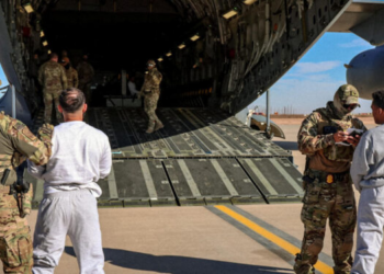 Tribunal federal de EEUU concede petición para impedir que inmigrantes venezolanos detenidos sean enviados a Guantánamo