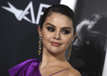 Selena Gomez dice no arrepentirse de ‘Emilia Pérez’ pese a la polémica con Gascón