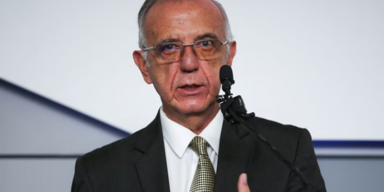 Renunció el Ministro de Defensa de Colombia en medio de la crisis del Gobierno de Gustavo Petro