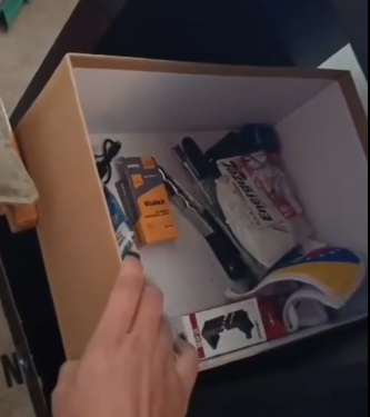 Hermana de Luis Somaza denuncia que funcionarios del régimen violentaron la casa del dirigente