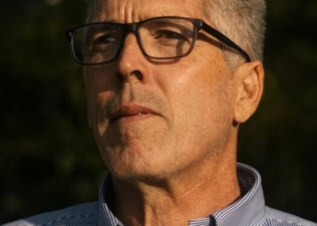 Estadounidense liberado en Venezuela tras visita de Grenell: «Me pidieron que dijera lo maravilloso que era Maduro, pero me negué»