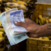 Devaluación sin freno: El precio del dólar BCV pasó la barrera de los 62 bolívares