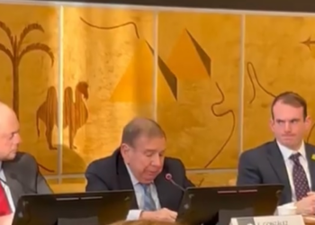 Edmundo González abogó en Ginebra por los presos políticos de Venezuela: «Queremos cambio, justicia y libertad»