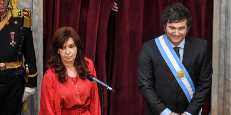 Cristina Fernández criticó a Milei por el ‘criptofiasco’: «Te estás cayendo a pedazos»
