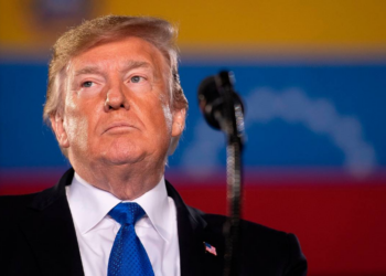 Trump confirma que Venezuela recibirá a inmigrantes ilegales en EEUU, incluyendo a los miembros del Tren de Aragua