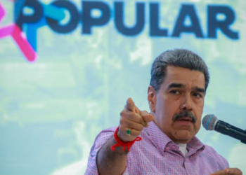 Maduro sugiere a Trump pedir informes de FBI y DEA para ver «la verdad» del Tren de Aragua