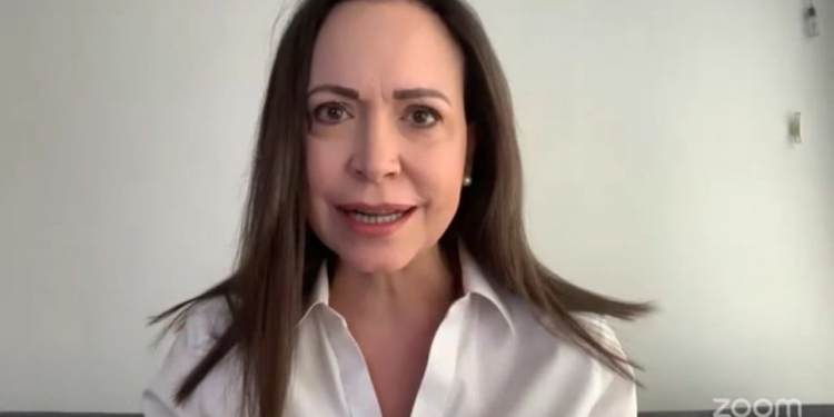 María Corina Machado asegura que estaba al tanto de la visita del asesor de Trump a Venezuela: «Conversé con él»